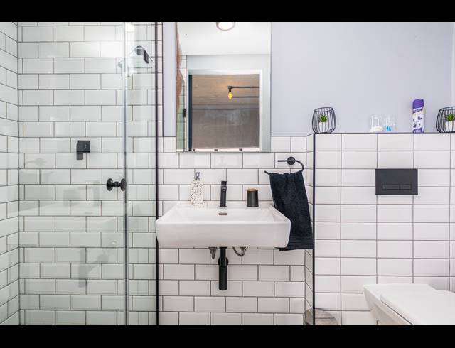 1 BEDROOM APARTMENT FOR SALE IN BEACHFRONT